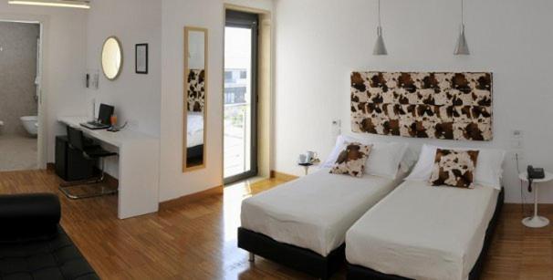 Hotel Del Conte Fondi Pokoj fotografie